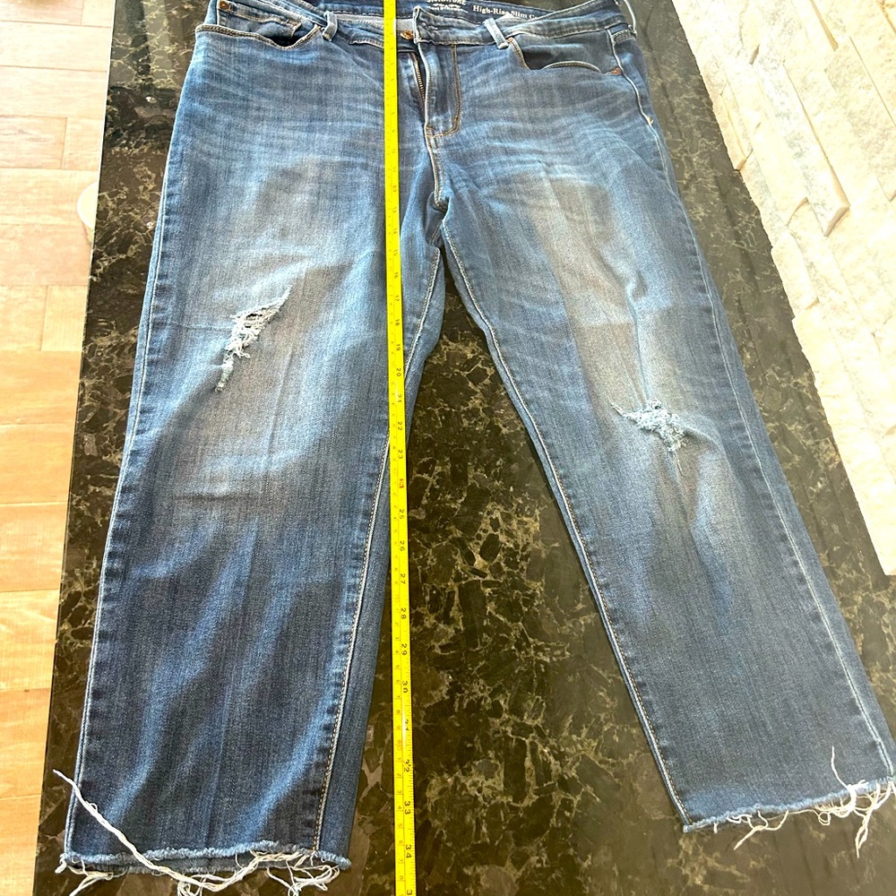 Levi’s Distressed Slim Crop Ankle Jeans